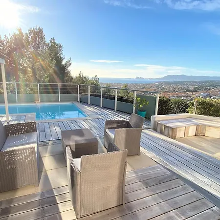 Evaluna Avec Piscine Et Vue Exceptionnelle Sur La * Сен-Сир-сюр-Мер