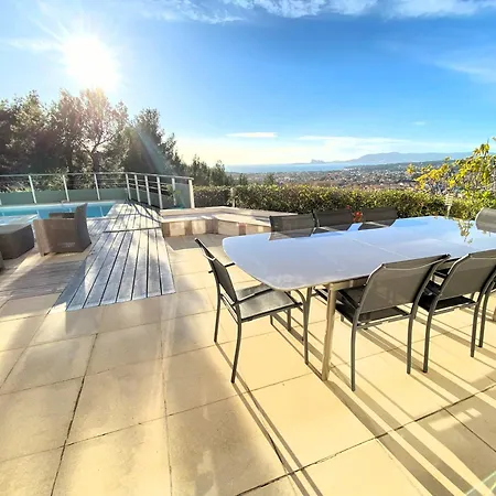 Evaluna Avec Piscine Et Vue Exceptionnelle Sur La *